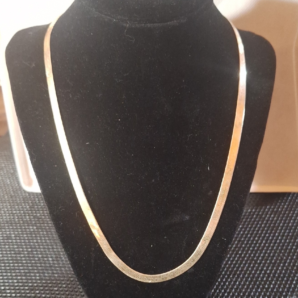 Vintage 925 Sterling Silver Necklace
